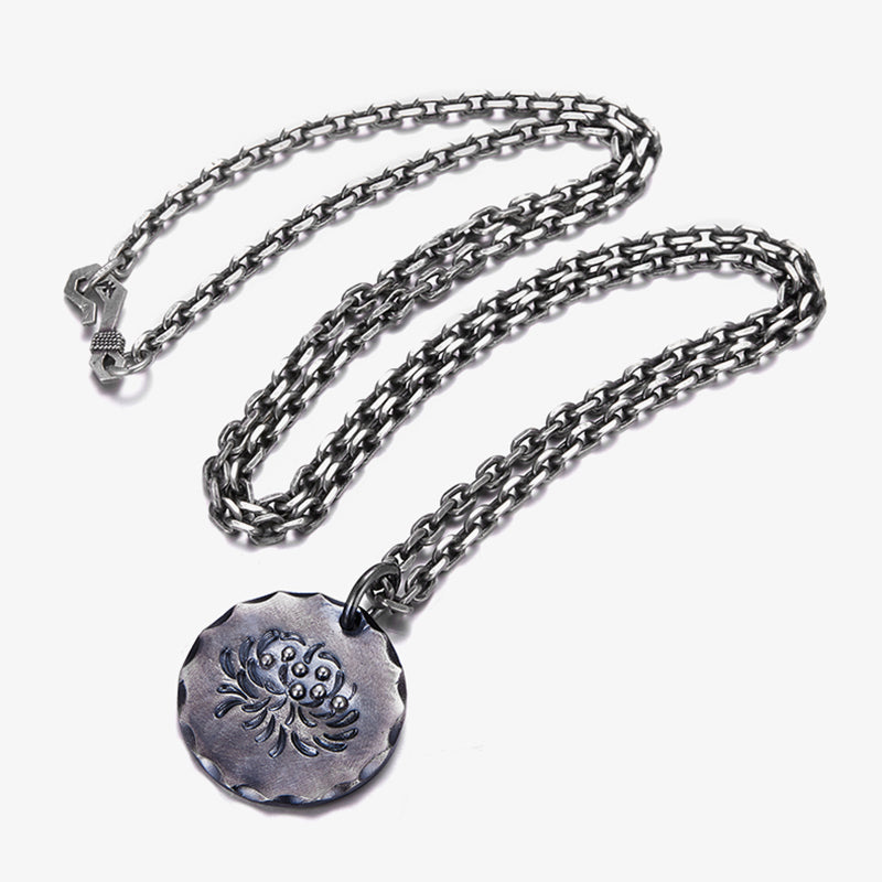 Lycoris Radiata Flower Necklace